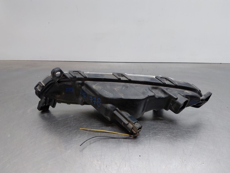 Recambio de piloto delantero derecho para hyundai tucson (tl, tle) 1.7 crdi referencia OEM IAM 92208D7000  