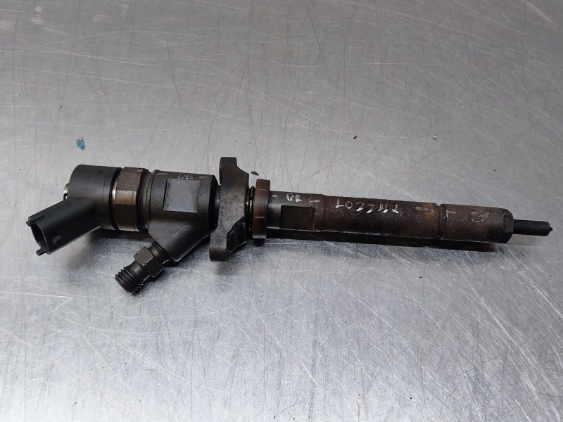 Recambio de inyector para peugeot 307 (3a/c) 1.6 hdi 110 referencia OEM IAM 0445110281  