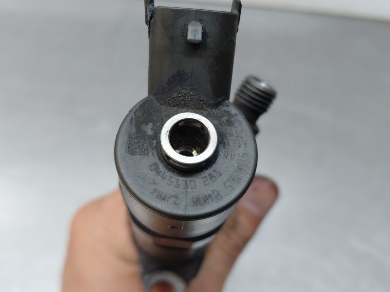Recambio de inyector para peugeot 307 (3a/c) 1.6 hdi 110 referencia OEM IAM 0445110281  