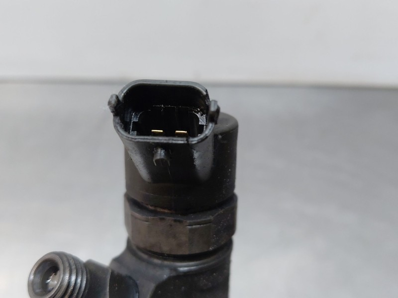 Recambio de inyector para peugeot 307 (3a/c) 1.6 hdi 110 referencia OEM IAM 0445110281  