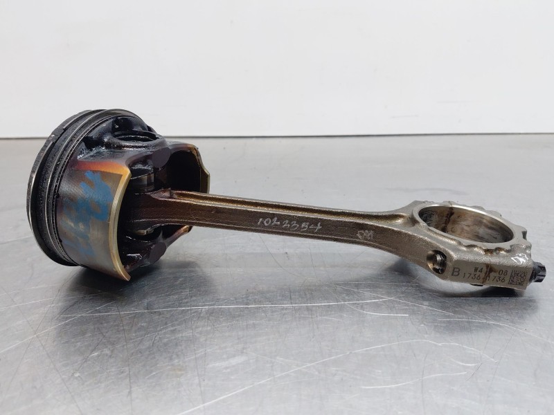 Recambio de biela para hyundai kona hybrid referencia OEM IAM 2351003HA0  