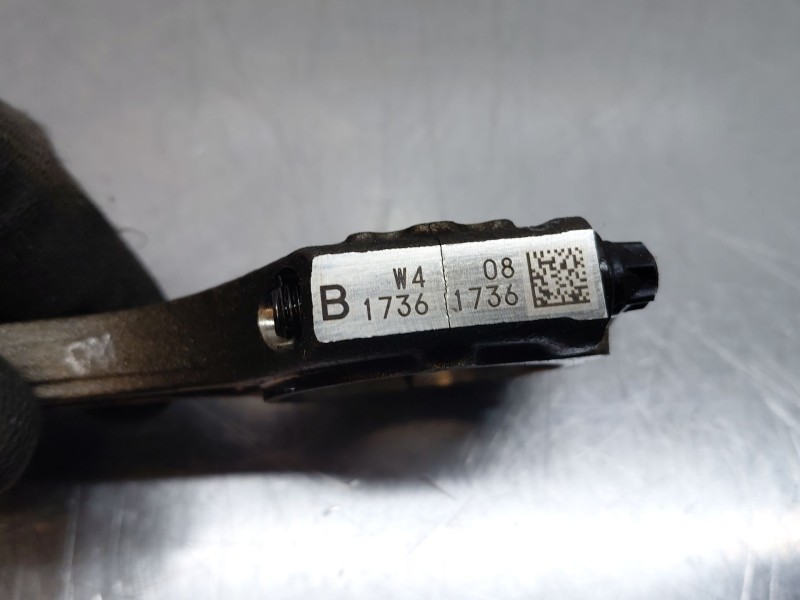 Recambio de biela para hyundai kona hybrid referencia OEM IAM 2351003HA0  