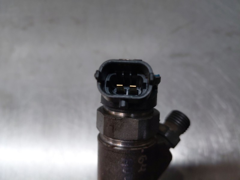 Recambio de inyector para peugeot rifter active pack referencia OEM IAM 9828959880 0445110955 