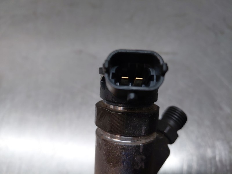 Recambio de inyector para peugeot rifter active pack referencia OEM IAM 9828959880 0445110955 