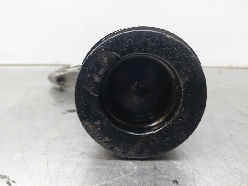 Recambio de biela para seat ateca style go referencia OEM IAM 03L105401A  