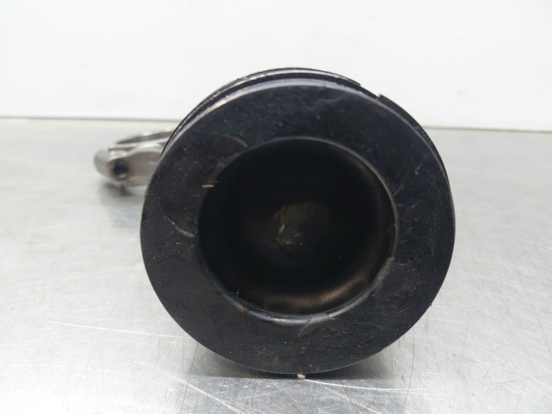 Recambio de biela para seat ateca style go referencia OEM IAM 03L105401A  