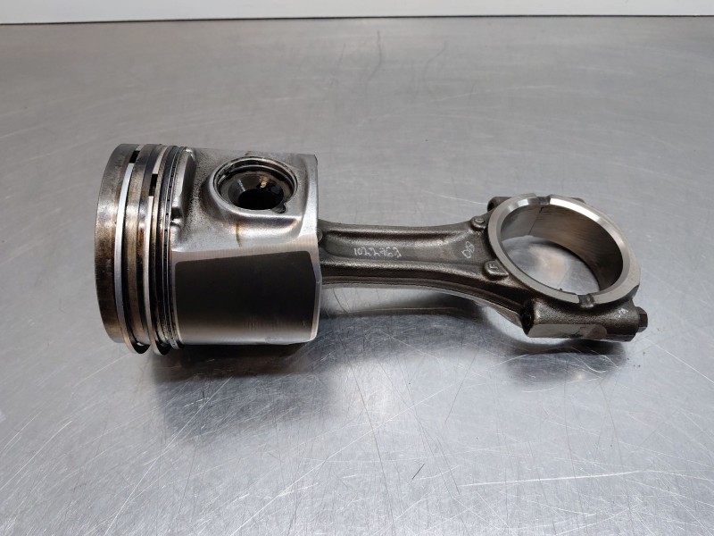 Recambio de biela para iveco daily 35s16 35-160 referencia OEM IAM   