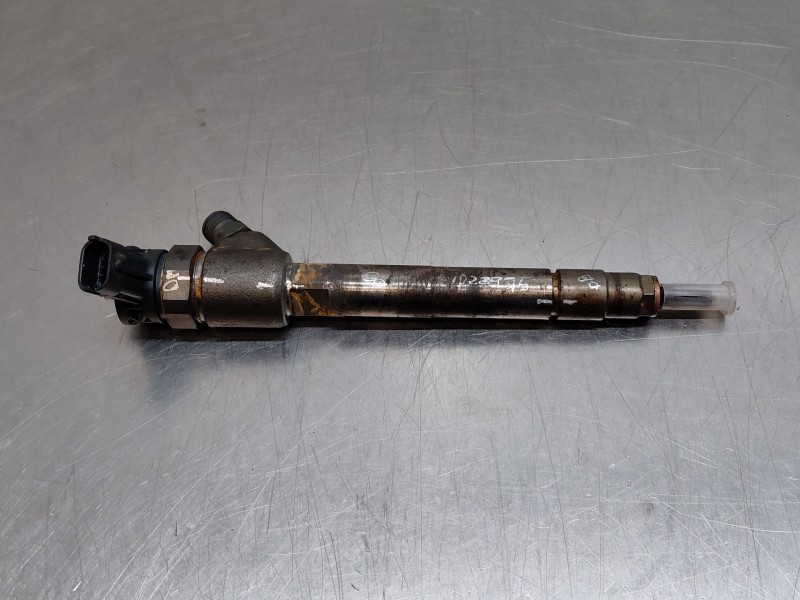 Recambio de inyector para peugeot 2008 (p2) bluehdi referencia OEM IAM 9828959880 0445110955 
