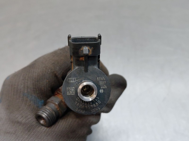 Recambio de inyector para peugeot 2008 (p2) bluehdi referencia OEM IAM 9828959880 0445110955 
