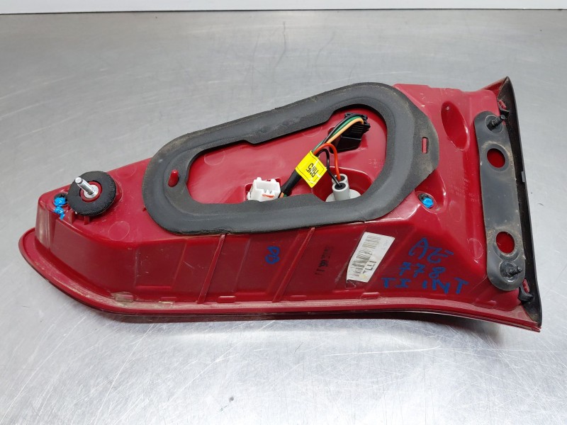 Recambio de piloto trasero izquierdo interior para hyundai tucson (tl, tle) 1.7 crdi referencia OEM IAM 92403D7100  