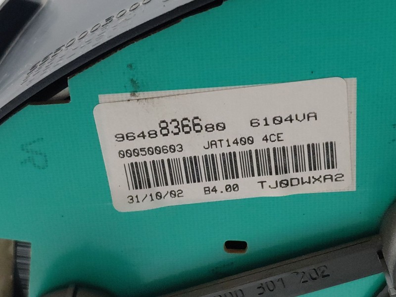 Recambio de cuadro instrumentos para peugeot 206 hatchback (2a/c) 1.4 i referencia OEM IAM 6104VA 9648836680 