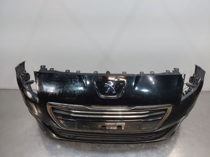 Recambio de paragolpes delantero para peugeot 5008 (0u_, 0e_) 2.0 hdi 150 / bluehdi 150 referencia OEM IAM 1611203980  