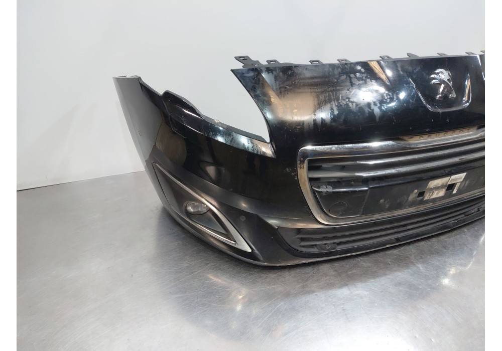 Recambio de paragolpes delantero para peugeot 5008 (0u_, 0e_) 2.0 hdi 150 / bluehdi 150 referencia OEM IAM 1611203980  