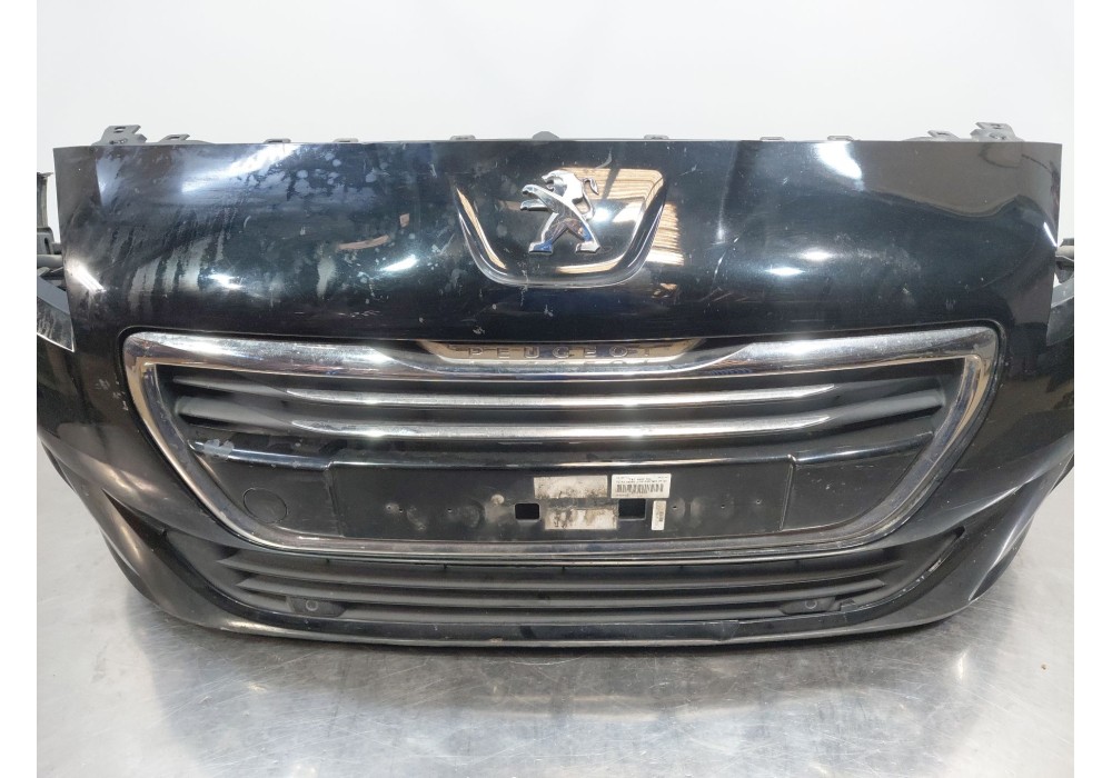 Recambio de paragolpes delantero para peugeot 5008 (0u_, 0e_) 2.0 hdi 150 / bluehdi 150 referencia OEM IAM 1611203980  