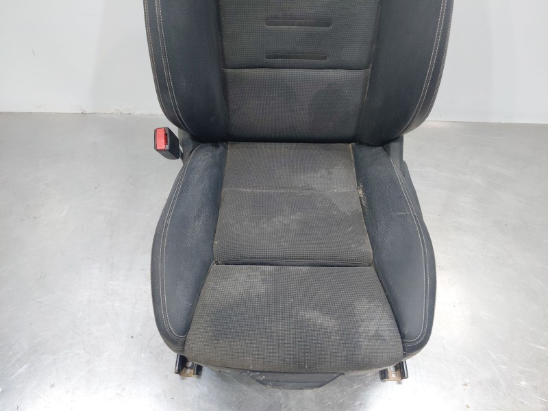 Recambio de asiento delantero izquierdo para mercedes-benz clase a (w176) design referencia OEM IAM A0999101500  