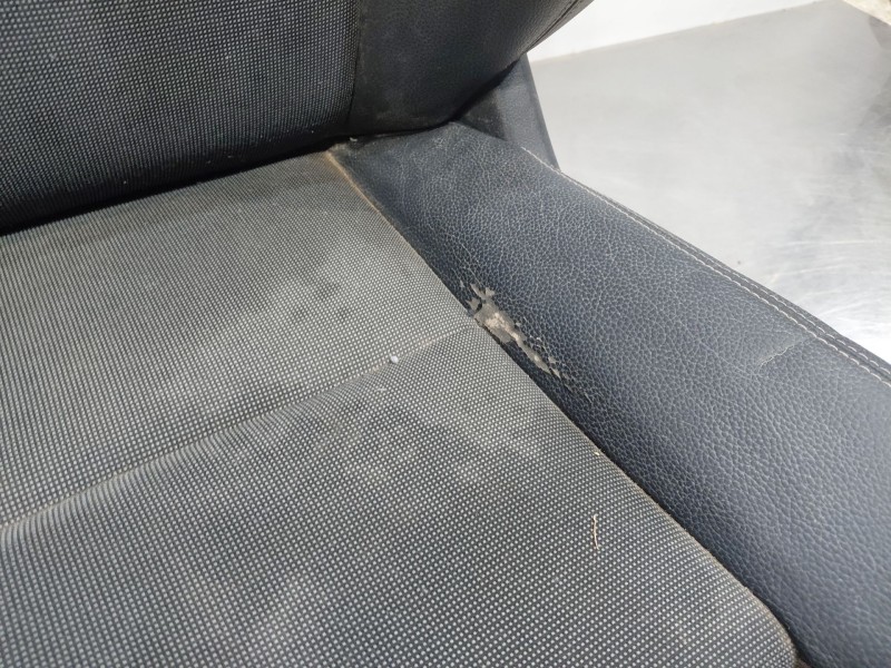 Recambio de asiento delantero izquierdo para mercedes-benz clase a (w176) design referencia OEM IAM A0999101500  