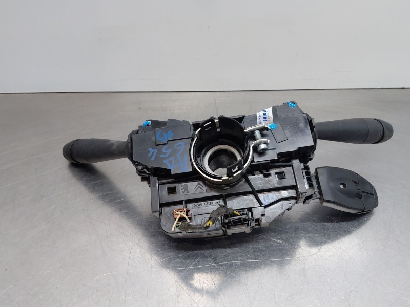 Recambio de anillo airbag para peugeot 5008 allure referencia OEM IAM 98262591ZD  