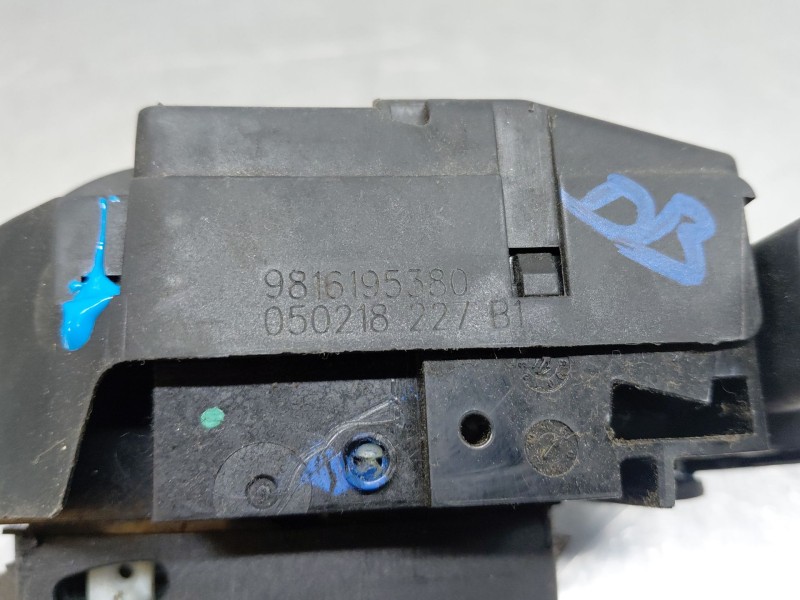 Recambio de cerradura maletero / porton para peugeot 5008 allure referencia OEM IAM 9816195380  