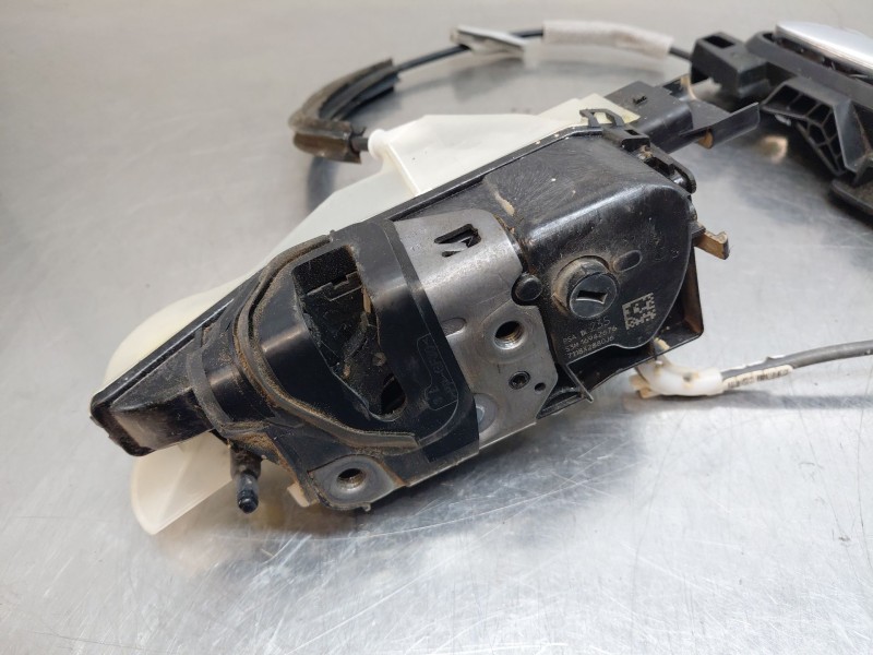 Recambio de cerradura puerta delantera izquierda para peugeot 5008 allure referencia OEM IAM 9810423580  