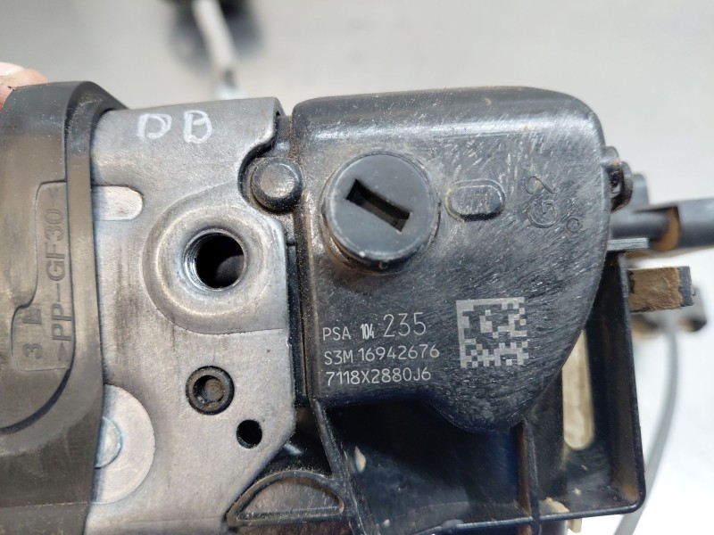 Recambio de cerradura puerta delantera izquierda para peugeot 5008 allure referencia OEM IAM 9810423580  