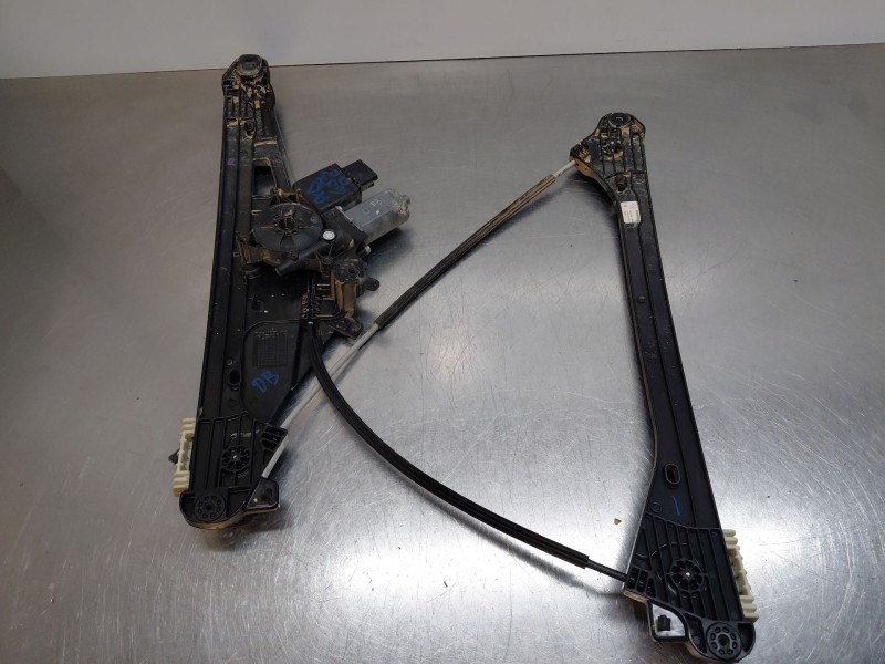 Recambio de elevalunas delantero izquierdo para peugeot 5008 allure referencia OEM IAM 9810488980  