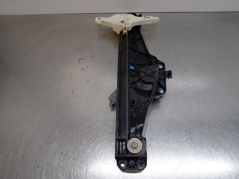 Recambio de elevalunas trasero derecho para peugeot 5008 allure referencia OEM IAM 9812642880  