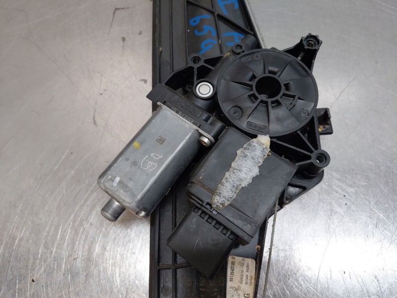 Recambio de elevalunas trasero izquierdo para peugeot 5008 allure referencia OEM IAM 9812643180  