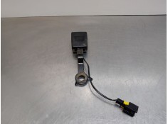 Recambio de enganche del cinturon trasero izq para peugeot 5008 allure referencia OEM IAM 9809500280   2