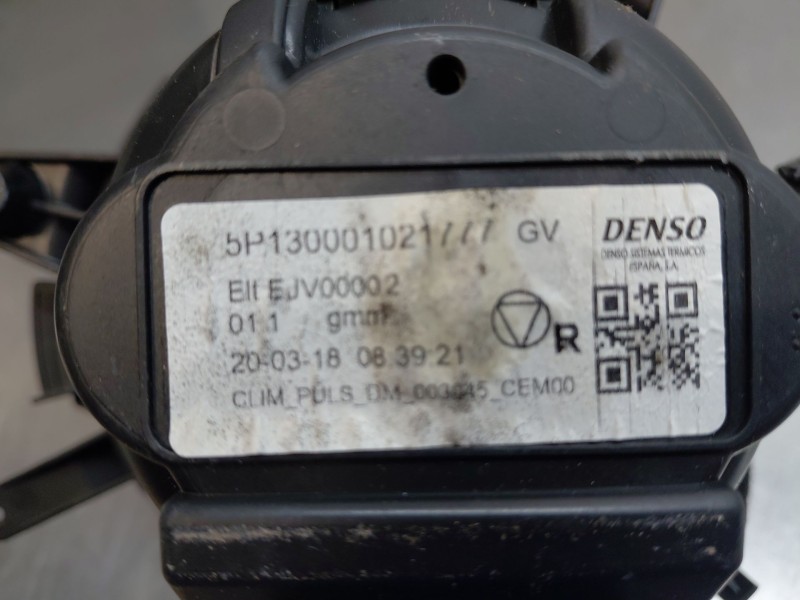 Recambio de motor calefaccion para peugeot 5008 allure referencia OEM IAM 1609690180  