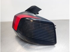 Recambio de piloto trasero derecho para peugeot 5008 allure referencia OEM IAM 9811028180  