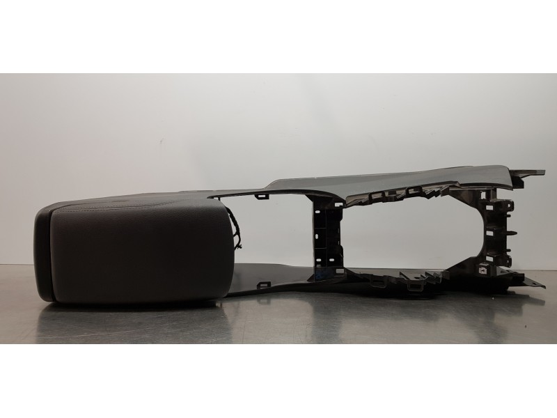 Recambio de apoyabrazos central para nissan qashqai (j11) acenta referencia OEM IAM 969104EA0A  