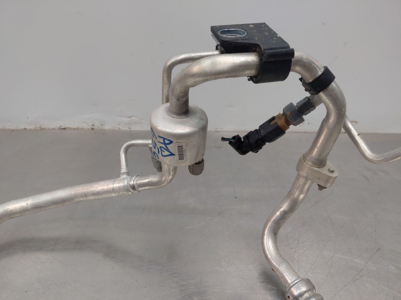 Recambio de tubos aire acondicionado para peugeot 5008 allure referencia OEM IAM 9675103680  