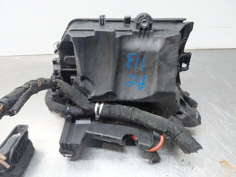 Recambio de caja reles / fusibles para mercedes-benz clase a (w176) design referencia OEM IAM A2469060093  