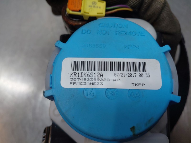 Recambio de cinturon seguridad trasero derecho para mercedes-benz clase a (w176) design referencia OEM IAM A1768602385  