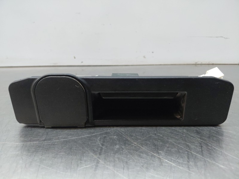 Recambio de maneta exterior porton para mercedes-benz clase a (w176) design referencia OEM IAM A1667500993  