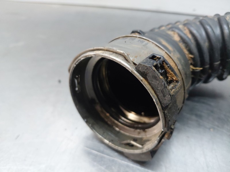Recambio de tubo para mercedes-benz clase a (w176) design referencia OEM IAM A2465200101  