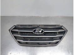 Recambio de rejilla delantera para hyundai tucson (tl, tle) 1.7 crdi referencia OEM IAM 86350D7000  