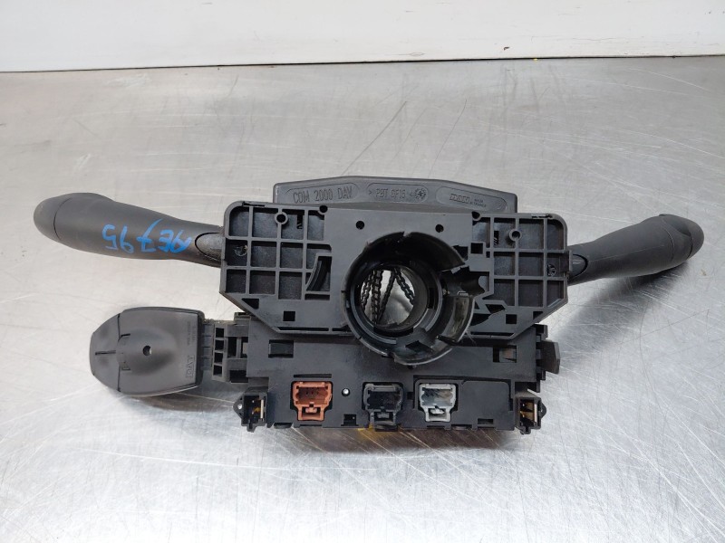 Recambio de mando multifuncion para peugeot 307 (3a/c) 2.0 hdi 90 referencia OEM IAM 624274 96530933XT 