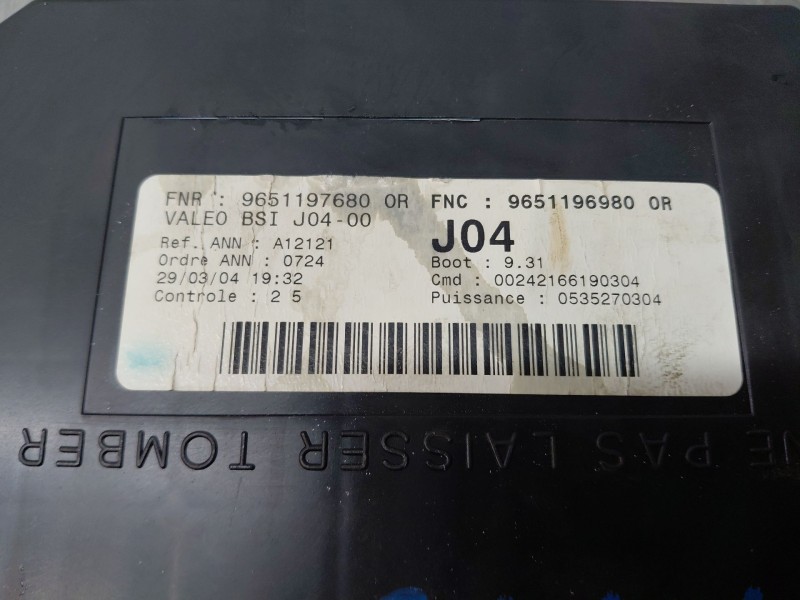 Recambio de caja reles / fusibles para peugeot 307 (3a/c) 2.0 hdi 90 referencia OEM IAM 9651196980  