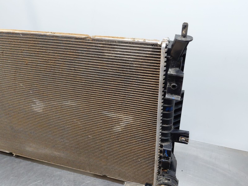 Recambio de radiador agua para peugeot 5008 allure referencia OEM IAM 9675747980  