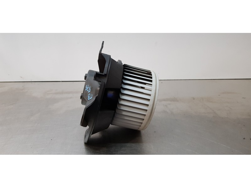 Recambio de motor calefaccion para fiat fiorino básico referencia OEM IAM 507730100   Recambio de motor calefaccion para fiat fiorino básico referencia OEM IAM 507730100