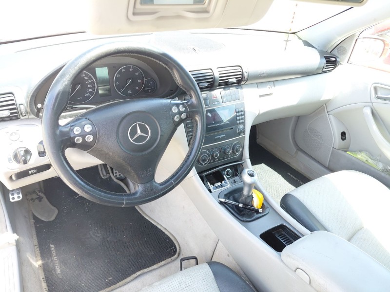 mercedes-benz clase c coupé (cl203) del año 2004