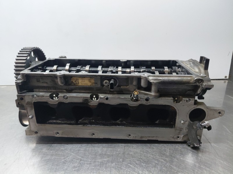 Recambio de culata para seat ateca style go referencia OEM IAM 04L103264  