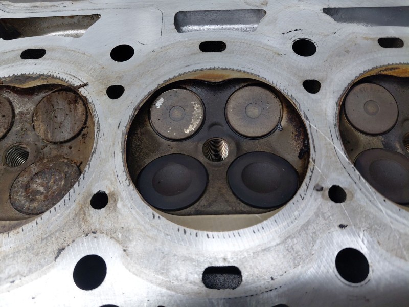 Recambio de culata para dacia sandero iii driving referencia OEM IAM 8201612230 110413019R 