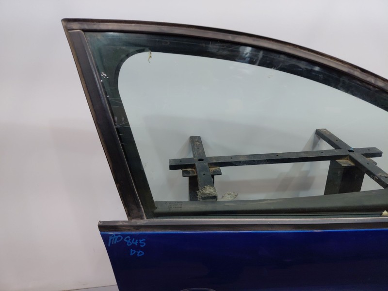 Recambio de puerta delantera derecha para dacia sandero iii driving referencia OEM IAM 801008218R  