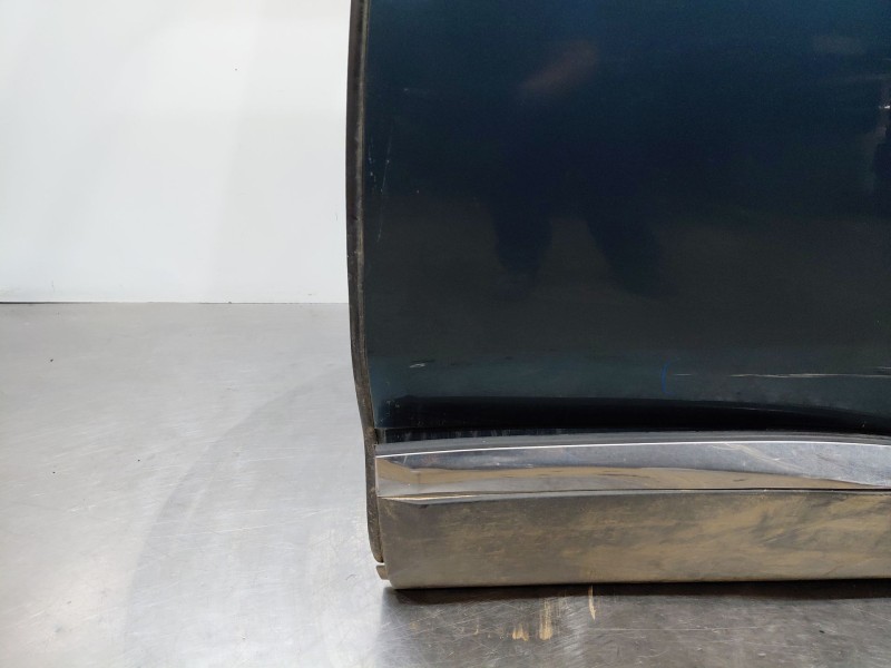 Recambio de puerta trasera izquierda para peugeot 5008 allure referencia OEM IAM 9815638880  