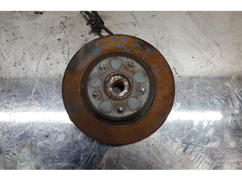 Recambio de mangueta trasera izquierda para chrysler grand voyager limited referencia OEM IAM   