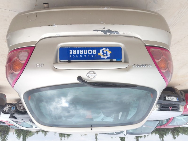 nissan almera ii hatchback (n16) del año 2003