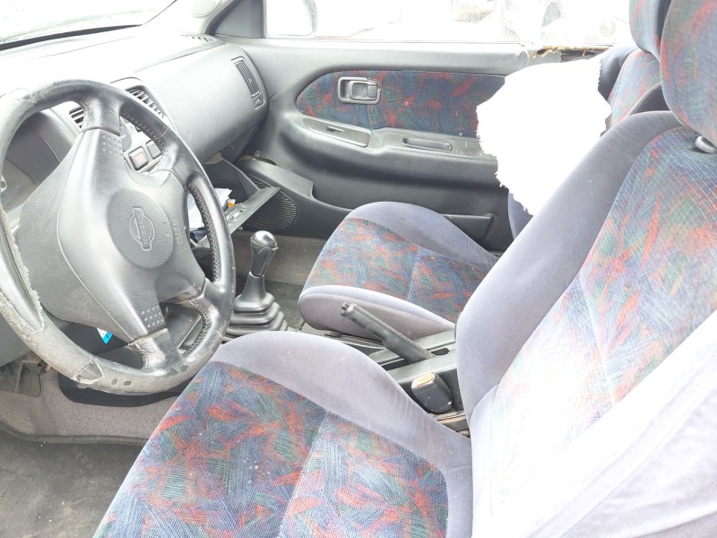 nissan almera i hatchback (n15) del año 1998