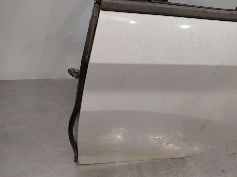 Recambio de puerta trasera izquierda para peugeot 208 (p2) active pack referencia OEM IAM 9827577980  